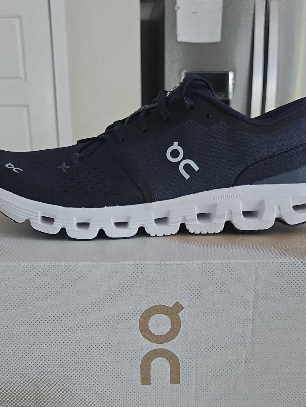 On Running Men's Navy and White Running Shoe